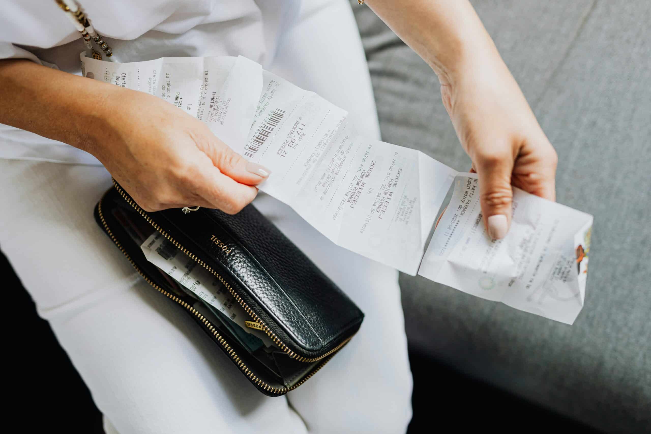Reporting 2024/25 benefits and expenses | AccounTax Zone Limited
