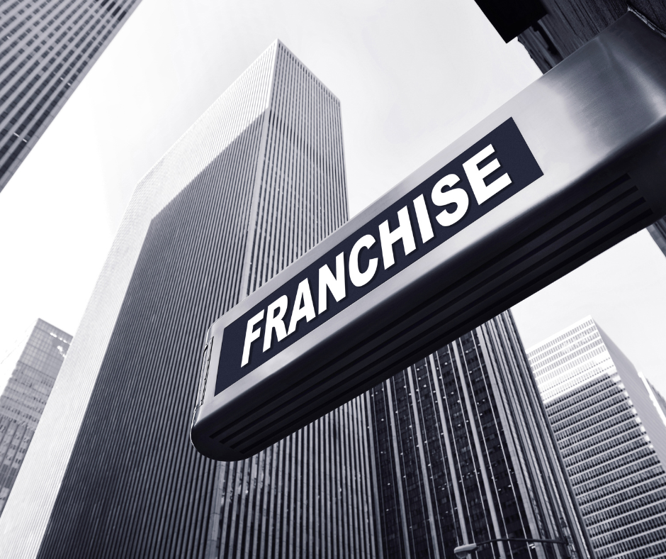 Franchisee vs Franchisor: Roles & Responsibilities UK - AccounTax Zone LImited